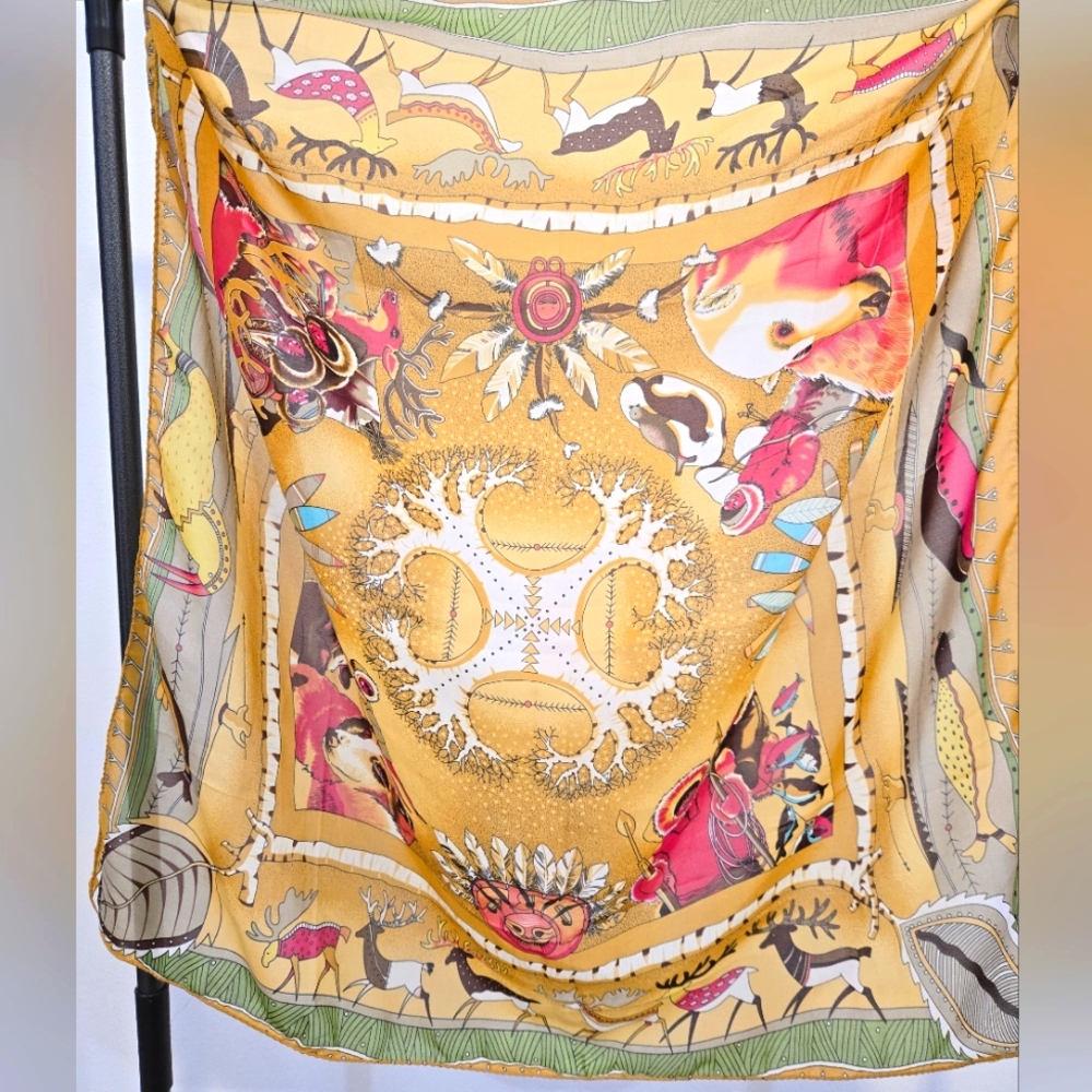 NWOT - Scarf Design Inspired From - Hermes 'La Vie Du Grand Nord'